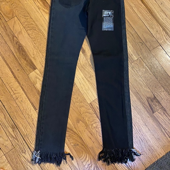 PRPS AMX High Waist TwoTone Black Fringed Jeans 24 - Picture 2 of 3